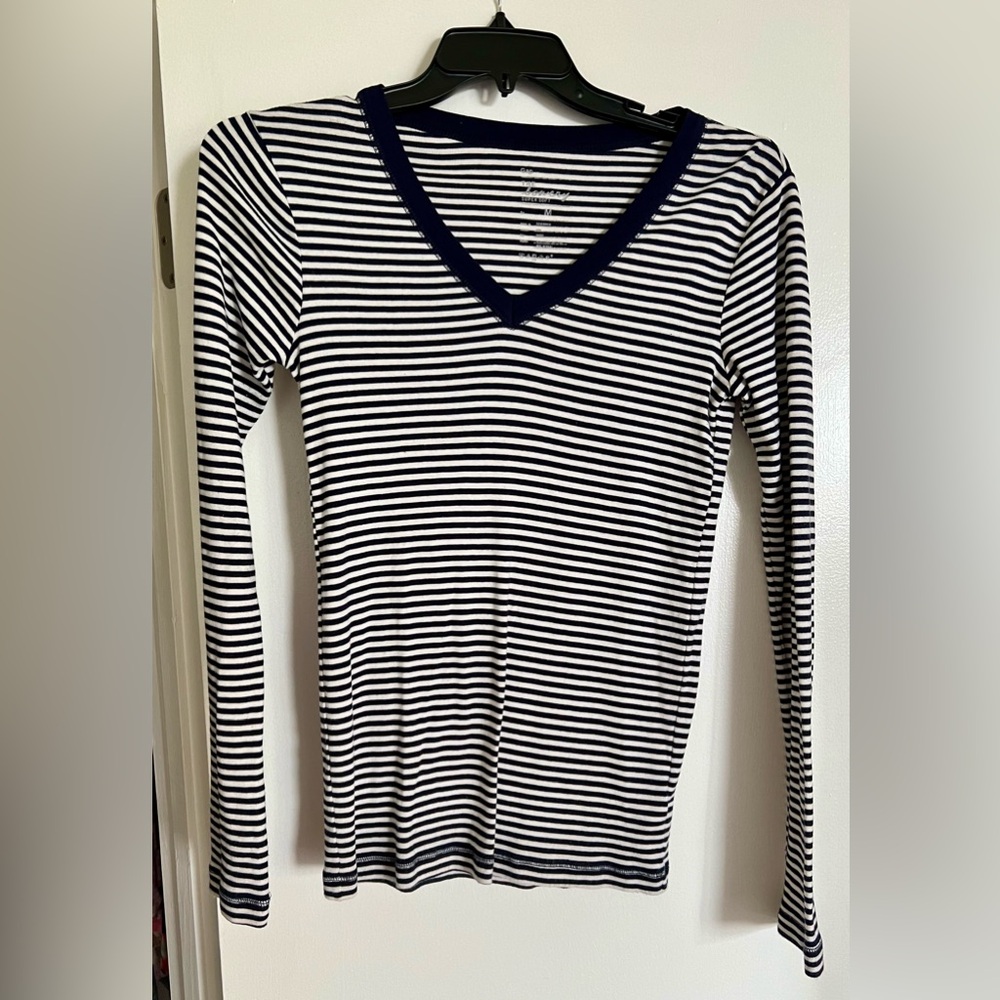 GAP Navy & White long sleeve striped top- M